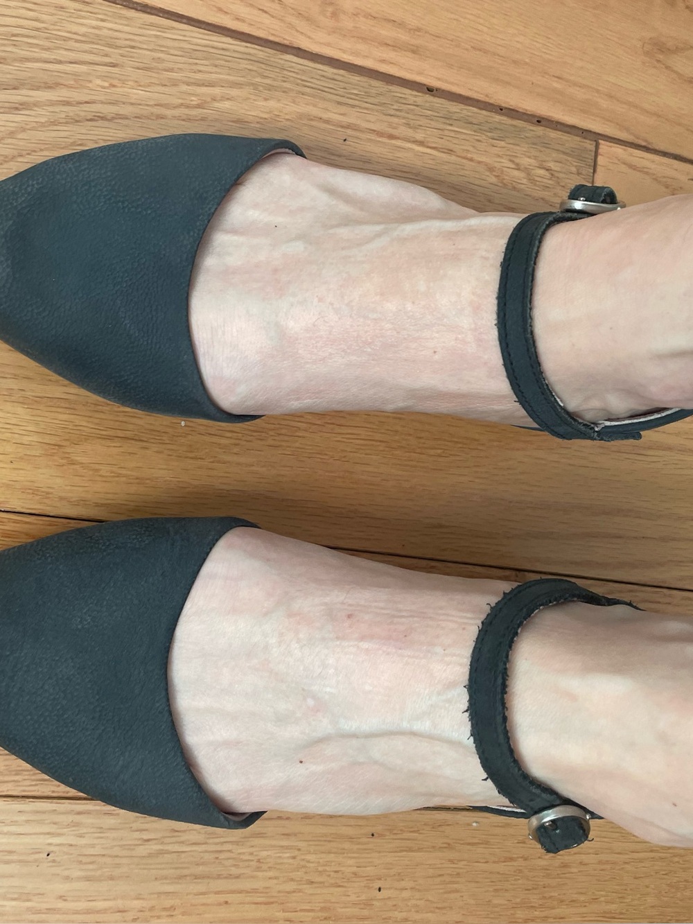 El Naturalista Casual Mary Jane style flats - Soft Black leather
